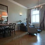 Pronajměte si 1 ložnic/e byt o rozloze 56 m² v Prague