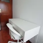 Rent a room in porto