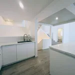 Rent 2 bedroom house of 250 m² in Los Angeles