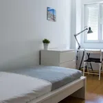 Rent 5 bedroom apartment in Lisbon