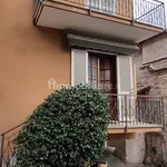 Rent 3 bedroom house of 98 m² in Oliveto Lario