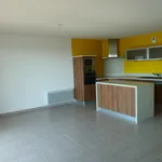 Rent 4 bedroom apartment of 83 m² in Rodez