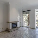 Rent 4 bedroom apartment in Valencia