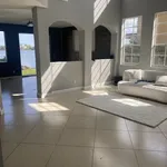 Rent 4 bedroom house in Miramar