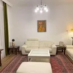 Rent 4 bedroom house of 100 m² in Tata