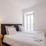 Rent 3 bedroom apartment in lisbon