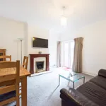 room in Kensington Road, Reading