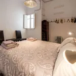 Alquilo 3 dormitorio apartamento de 140 m² en valencia