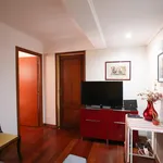 Rent 5 bedroom apartment in Lisbon