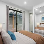 Rent 2 bedroom apartment in St Kilda East