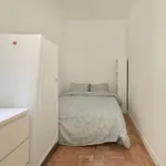 Rent a room in lisbon