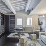 Rent 6 bedroom apartment of 120 m² in Florence