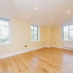 Rent 2 bedroom flat in South East England