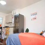 Rent a room in bologna