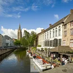 Rent 3 bedroom apartment in Bruges