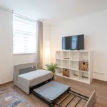 Miete 2 Schlafzimmer wohnung von 85 m² in Dresden