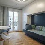 Rent 3 bedroom apartment of 101 m² in München