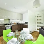 Rent 2 bedroom flat in Aberdeen