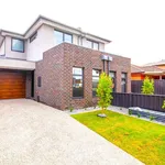 Rent 4 bedroom house in altona-north