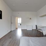 Rent a room of 96 m² in stuttgart