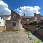 Rent 4 bedroom house in East Midlands