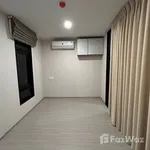 Rent 1 bedroom apartment of 30 m² in Bangkok