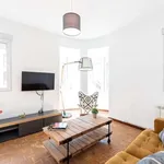 Rent a room of 99 m² in madrid