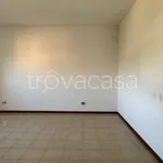 Affitto 3 camera appartamento di 133 m² in Caltanissetta