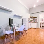 Affitto 2 camera appartamento di 50 m² in Napoli