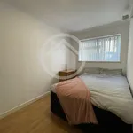 Rent 1 bedroom flat in Swansea