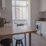 Rent a room in lisbon