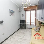 Rent 4 bedroom apartment of 109 m² in Genoa