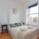 Rent 4 bedroom flat of 88 m² in Edinburgh