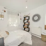 Rent 2 bedroom flat in London