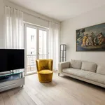 Rent 2 bedroom apartment in Milan