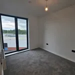 Rent 3 bedroom flat in Yorkshire And The Humber