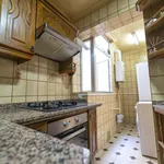 Rent a room of 100 m² in Sevilla