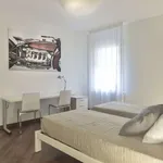 Rent 2 bedroom apartment of 140 m² in bologna