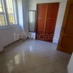 Rent 2 bedroom apartment of 60 m² in Napoli