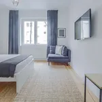 Rent 1 bedroom apartment of 37 m² in Dusseldorf