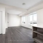 Appartement de 1399 m² avec 6 chambre(s) en location à Toronto