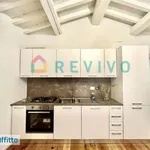 Rent 4 bedroom house of 100 m² in Florence