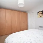 Rent 2 bedroom flat in Yorkshire And The Humber