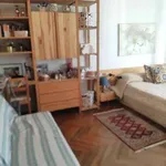 Rent 2 bedroom apartment of 55 m² in Turin