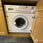 Rent 2 bedroom flat in Edinburgh