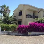 Rent 4 bedroom house of 90 m² in Sabaudia