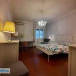 Rent 6 bedroom apartment of 180 m² in Bari