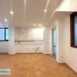 Rent 5 bedroom apartment of 110 m² in Naples