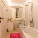 Rent a room in lisbon