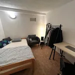 Pronajměte si 3 ložnic/e byt o rozloze 70 m² v Prague